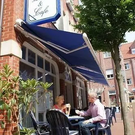 Altstadt Hotell 3*